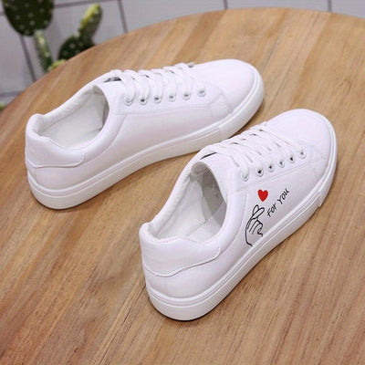 Women's Kawaii Heart Pattern Sneakers, Casual Lace Up Outdoor Shoes, Lightweight Low Top Shoes