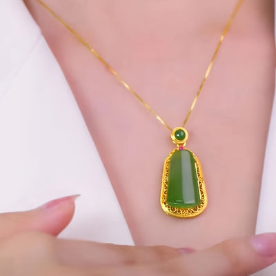 Elegant Green Charm Bamboo Pendant Necklace for Women - Golden-Tone Alloy Chain with Resin Detailing, Fashionable Collarbone Jewelry, Fashion Accessory | Elegant Jewelry | Decorative Beads