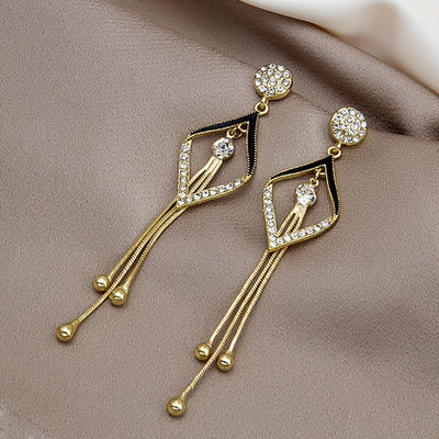 A Pair of Stylish And Exquisite Double-Layer Hollow Diamond-Shaped Sparkling Synthetic Zirconia Drop Earrings, Featuring a Sexy And Elegant Style, Made of Alloy, Suitable for Women'S Daily Wear, Perfect As a Gift for Her.