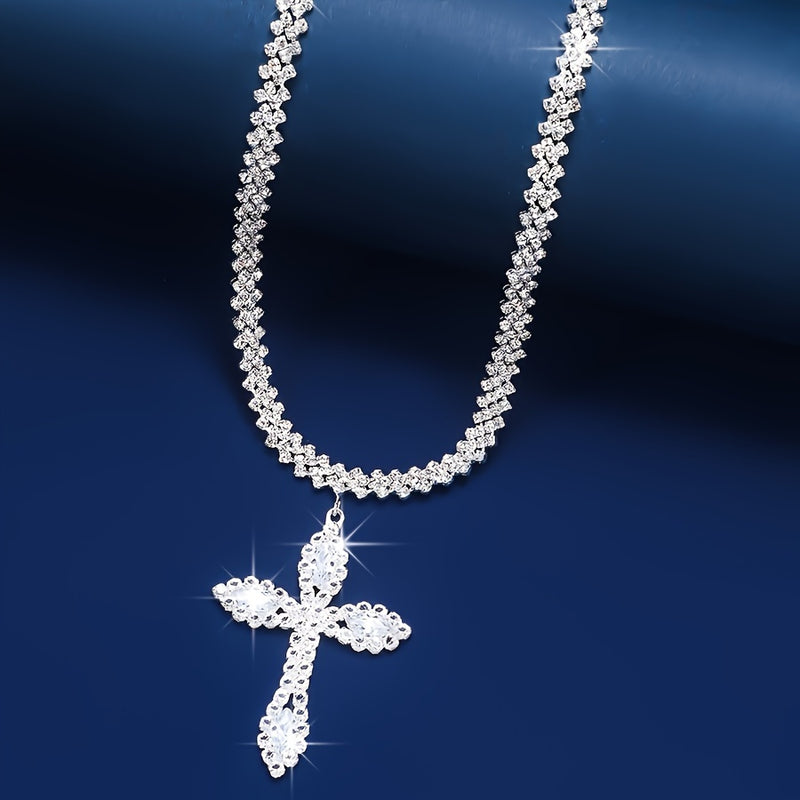 Luxury Sparkling Rhinestone Cross Pendant Necklace for Women - Elegant -Studded Jewelry for Daily Wear & Special Occasions, Year-Round Versatile Accessory, Necklace Pendant, Sophisticated Style, Synthetic Zirconia Stones