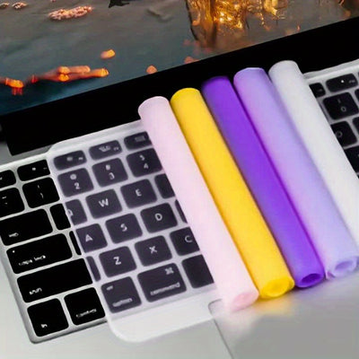 1pc 1 Style 3 Colors Ultra-Thin Keyboard Protective Film Suitable for 30.48-35.56 cm Laptops, Ultra-Thin Silicone Waterproof And Dustproof Keyboard Protective Film, Lightweight And Flexible Protective Film
