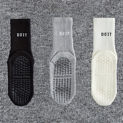 3/7 Pairs Anti-slip Letter Graphic Socks, Sports & Breathable Fitness Yoga Pilates Mid Tube Socks, Women's Stockings & Hosiery