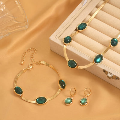 4pcs elegant and luxurious imitation Created-Emerald necklace, earrings and bracelet set, as well as a Women's wedding jewelry set, is suitable for women to wear at daily weddings, banquets and parties. It is a birthday and V