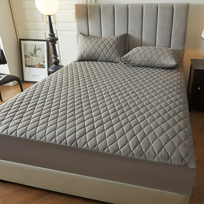 2/3pcs Set of Quilted Waterproof Bed Cover in Multiple Colors, Waterproof Mattress Protector, Bed Cover And Pillowcase Set, Non-Slip Full Coverage Bed Cover.