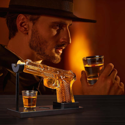 Unique Luxury 8oz Gun Whiskey Decanter Set with 2 Shot Glasses, Glass Pistol Wine Decanter Gun Set, Liquor Dispenser for Tequila Vodka, Christmas Anniversary Birthday Gift for Men, Man, Dad, Boyfriend, Him, Husband, Home Bar