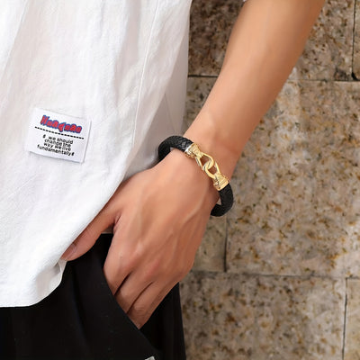 Men's 18K Gold Plated Plated 304 Stainless Steel Leather Bracelet - Braided Leather Strap with Golden-Tone Intertwined Rings, Durable & Stylish Jewelry for Casual Formal Wear