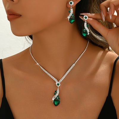 One Necklace + One Pair of Earrings Two-Piece Set Love Heart Necklace and Earrings Wedding Jewelry Suitable for Dress Banquet Wear