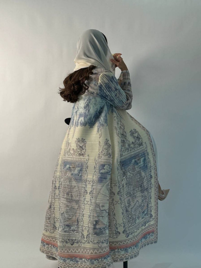 Exclusive Summer New Collection for Eid Al-Fitr 2025, Featuring a Pleated Miyake-Style Coat Cape with Prints, High Elasticity, Ultra-Long Middle Eastern Style Abaya Robe, Suitable for All Seasons. This Versatile Women&