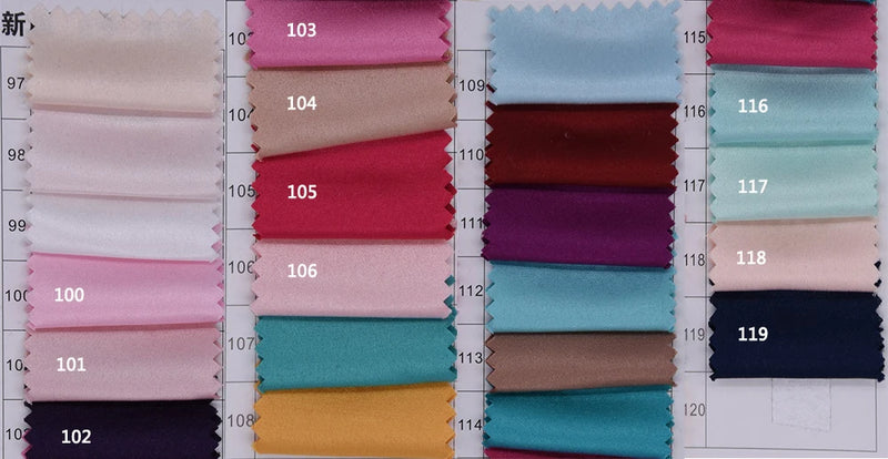 فساتين وصيفات العروس طويلة ومحتشمة باللون الرمادي بأكمام قصيرة من الدانتيل والتول وفتحة رقبة شفافة وفستان رسمي لحفلات الزفاف