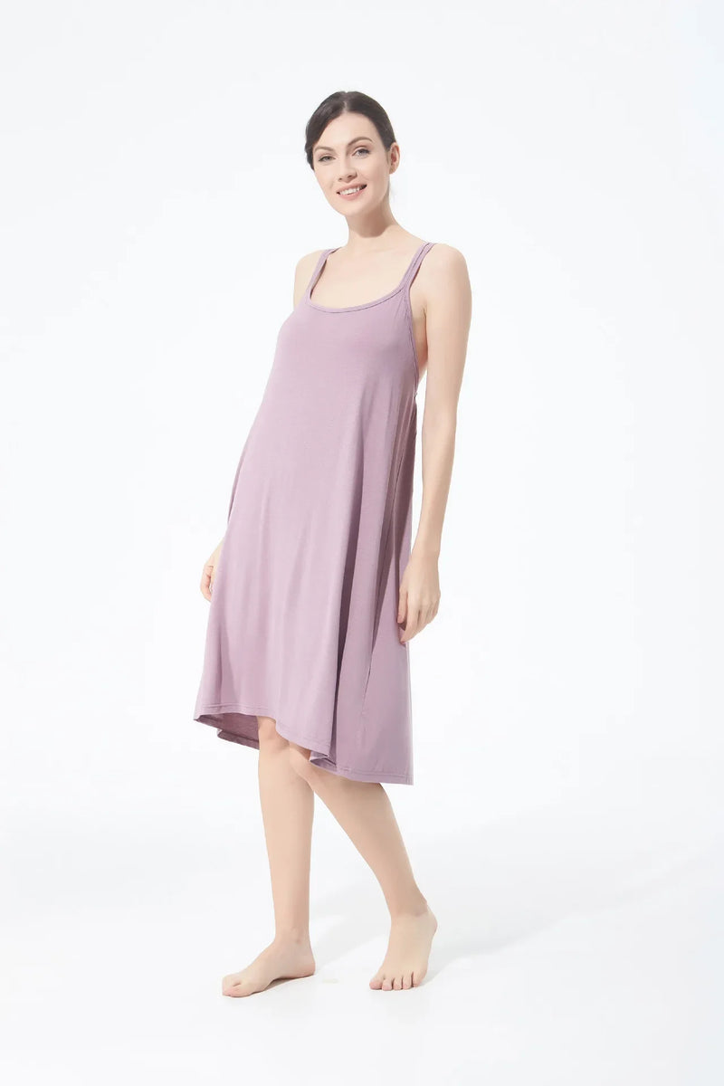 تنورة نسائية كاجوال أنيقة مثيرة مفتوحة الظهر كبيرة الحجم ذات قاعدة خلفية جميلة تنورة منزلية فضفاضة متقاطعة بأكمام طويلة