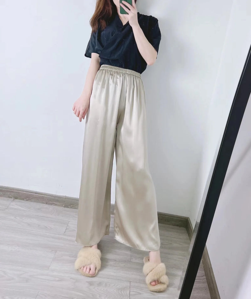 بيردسكي، قطعة واحدة من بنطلونات كابري واسعة الساق، مصنوعة من حرير التوت الطبيعي ١٠٠٪، مقاس إضافي، وخصر مرتفع. مقاس S-39