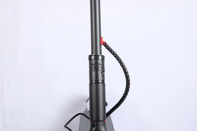 J03 مستودع الصين 8.5 بوصة 250 واط للبالغين 36 فولت سكوتر كهربائي قابل للطي صغير الحجم وخفيف الوزن ومحمول