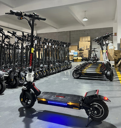 سكوتر كهربائي للبالغين على الطرق الوعرة بمحرك مزدوج 1V1، بطارية 48 فولت، مدى 60 كم، أقصى حمولة 150 كجم، توصيل من 3 إلى 7 أيام في الصين