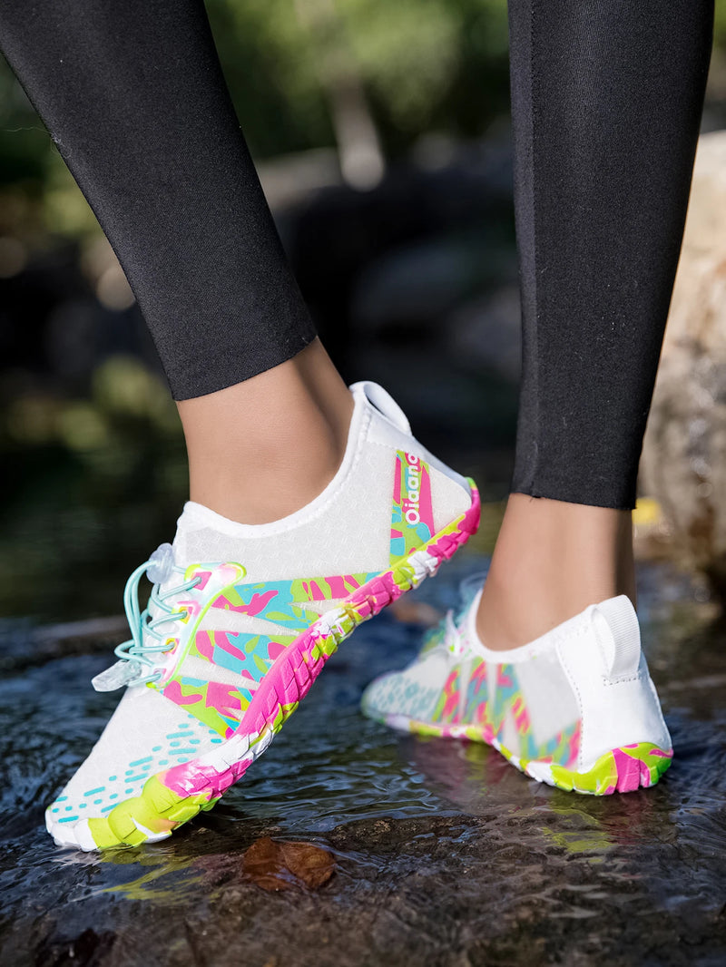 حذاء Oiaano للجنسين للرجال والنساء، مضاد للانزلاق، متين، أسود اللون، مقاوم للماء، نعل ناعم، خفيف الوزن، قابل للتنفس، رياضي للمشي والجري في الهواء الطلق