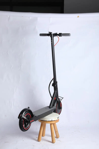 J03 مستودع الصين 8.5 بوصة 250 واط للبالغين 36 فولت سكوتر كهربائي قابل للطي صغير الحجم وخفيف الوزن ومحمول