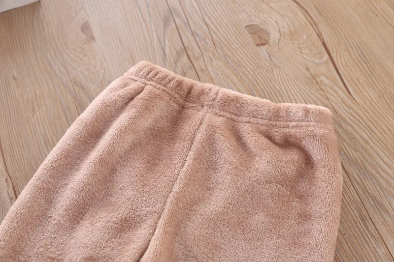 طقم بيجامات للأولاد والبنات لفصل الخريف والشتاء من قطعتين، مصنوع من الفلانيل السميك، للأطفال الصغار، دافئ، برسومات كرتونية على شكل أرنب، ملابس نوم منزلية للأطفال من عمر 0 ​​إلى 6 سنوات