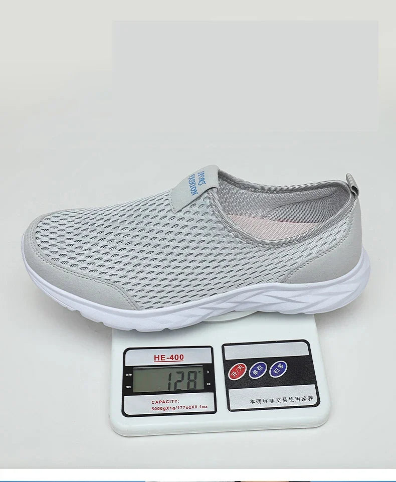 أحذية رياضية رجالية من YRZL مصنوعة من شبكة قابلة للتهوية أحذية رجالية كاجوال غير قابلة للانزلاق أحذية بدون كعب كبيرة الحجم للمشي أحذية تنس خفيفة الوزن للرجال