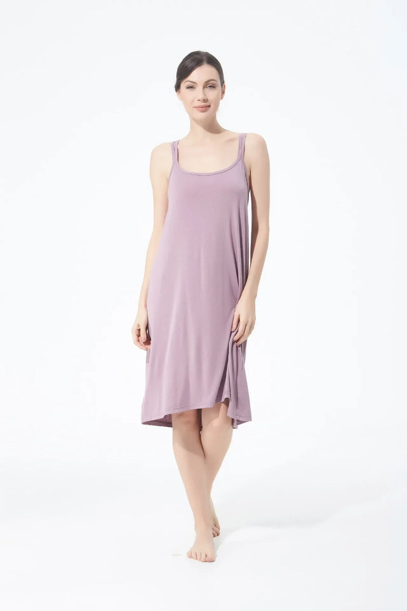 تنورة نسائية كاجوال أنيقة مثيرة مفتوحة الظهر كبيرة الحجم ذات قاعدة خلفية جميلة تنورة منزلية فضفاضة متقاطعة بأكمام طويلة