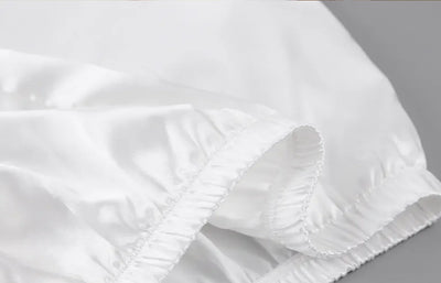 بيردسكي، قطعة واحدة من بنطلونات كابري واسعة الساق، مصنوعة من حرير التوت الطبيعي ١٠٠٪، مقاس إضافي، وخصر مرتفع. مقاس S-39