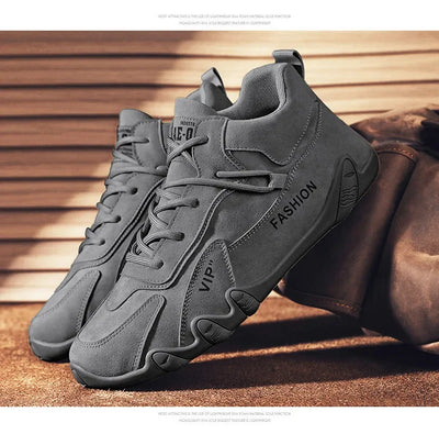 أحذية الكاحل للرجال ربيع 2025 أحذية رياضية كاجوال للرجال غير قابلة للانزلاق باللون الكاكي أحذية عمل رجالية أحذية قصيرة أحذية بدون كعب برباط أحذية زاباتيلاس للرجال