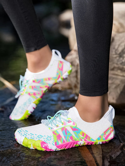 حذاء Oiaano للجنسين للرجال والنساء، مضاد للانزلاق، متين، أسود اللون، مقاوم للماء، نعل ناعم، خفيف الوزن، قابل للتنفس، رياضي للمشي والجري في الهواء الطلق