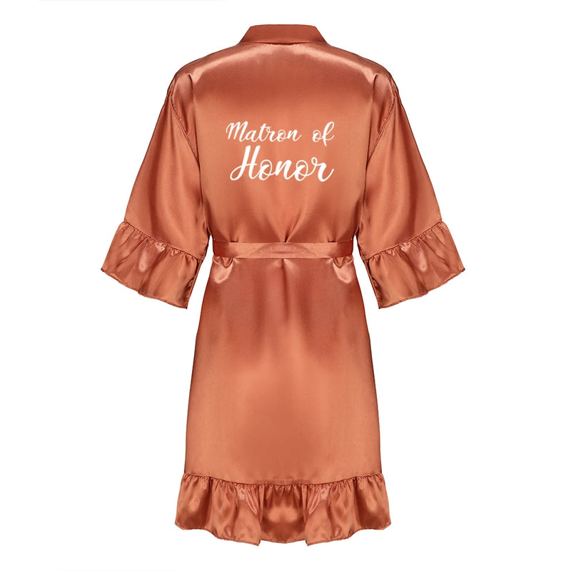 رداء زفاف العروس ووصيفة العروس للنساء هدايا حفلات الزفاف فستان الفريق ثوب حرير ساتان ملابس نوم كيمونو مع كشكشة حرف أبيض