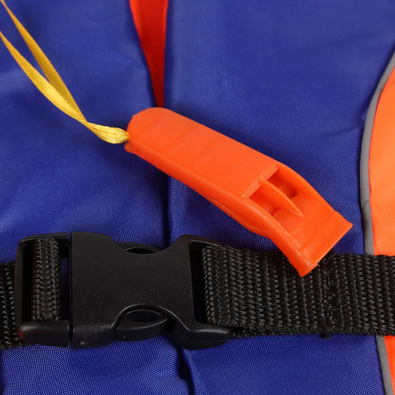 سترة نجاة من البوليستر 210D للبيع الساخن للبالغين والأطفال سترة نجاة للرياضات المائية وركوب الأمواج وصيد الأسماك والسباحة سترة نجاة مع صافرة