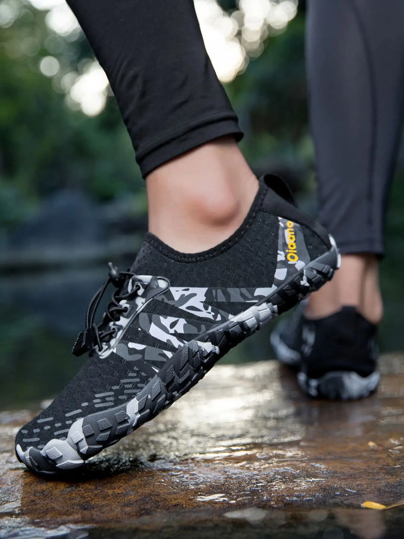 حذاء Oiaano للجنسين للرجال والنساء، مضاد للانزلاق، متين، أسود اللون، مقاوم للماء، نعل ناعم، خفيف الوزن، قابل للتنفس، رياضي للمشي والجري في الهواء الطلق