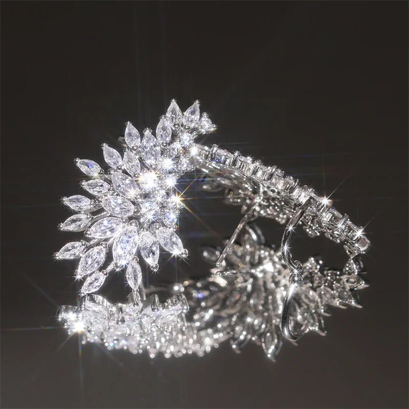 أقراط نسائية رائعة من Huitan مرصعة بأحجار الزركونيا المكعبة المتلألئة، أقراط ثقب الأذن، مجوهرات الحفلات، شحن مباشر