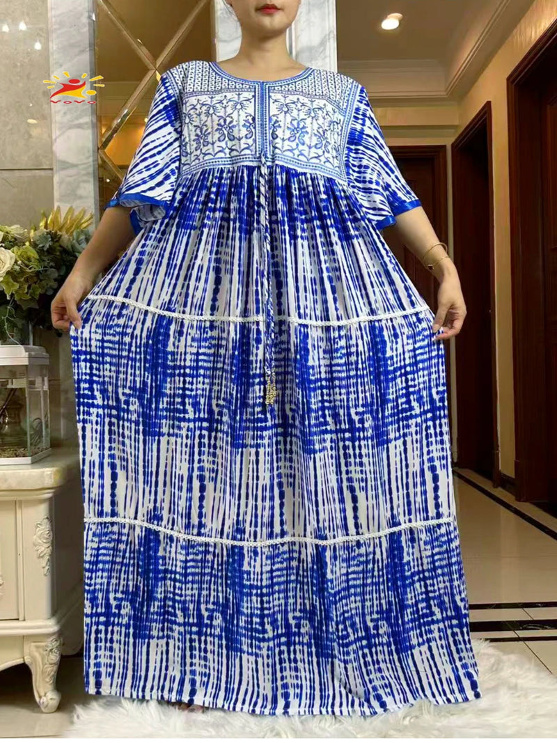 فستان صيفي جديد لعام 2025 عباية إسلامية بأكمام قصيرة وخصر مجمع مزهر فضفاض من بوبو ماكسي إسلامي للنساء ملابس عباية أفريقية