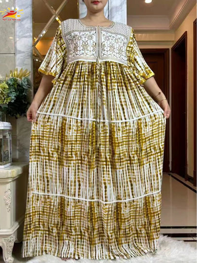 فستان صيفي جديد لعام 2025 عباية إسلامية بأكمام قصيرة وخصر مجمع مزهر فضفاض من بوبو ماكسي إسلامي للنساء ملابس عباية أفريقية