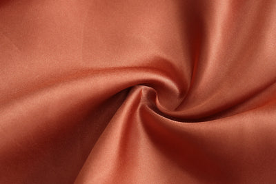 رداء زفاف العروس ووصيفة العروس للنساء هدايا حفلات الزفاف فستان الفريق ثوب حرير ساتان ملابس نوم كيمونو مع كشكشة حرف أبيض