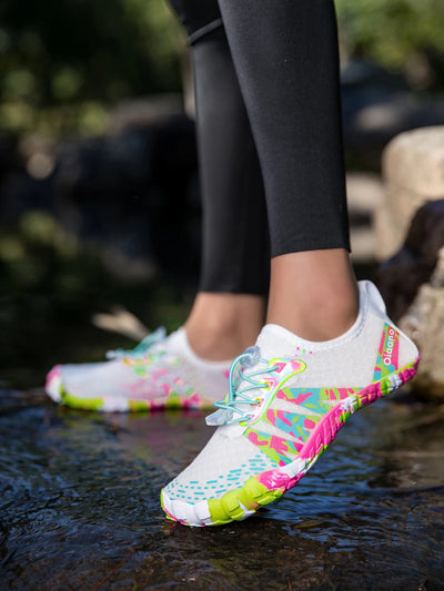 حذاء Oiaano للجنسين للرجال والنساء، مضاد للانزلاق، متين، أسود اللون، مقاوم للماء، نعل ناعم، خفيف الوزن، قابل للتنفس، رياضي للمشي والجري في الهواء الطلق