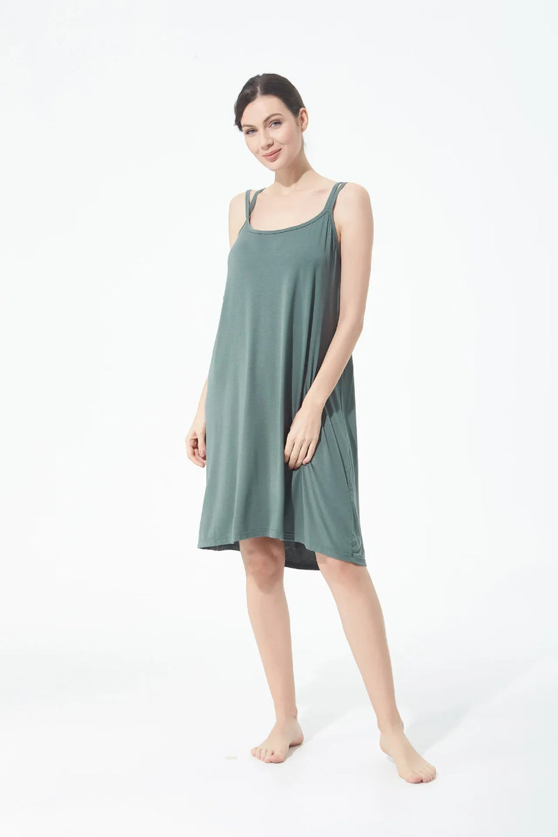 تنورة نسائية كاجوال أنيقة مثيرة مفتوحة الظهر كبيرة الحجم ذات قاعدة خلفية جميلة تنورة منزلية فضفاضة متقاطعة بأكمام طويلة