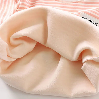 مجموعة ملابس دافئة للأطفال مبطنة بالصوف للأطفال الأولاد والبنات ملابس داخلية مخططة مجموعة ملابس نوم مثالية للمنزل بيجامات الخريف والشتاء