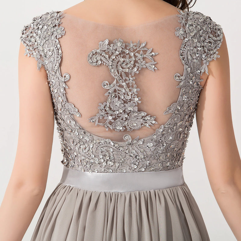 فساتين وصيفات العروس الفضية 2024 أنيقة طويلة من الدانتيل والترتر والخرز والشيفون وفتحة رقبة على شكل حرف V وفساتين سهرة ماكسي لحفلات الزفاف