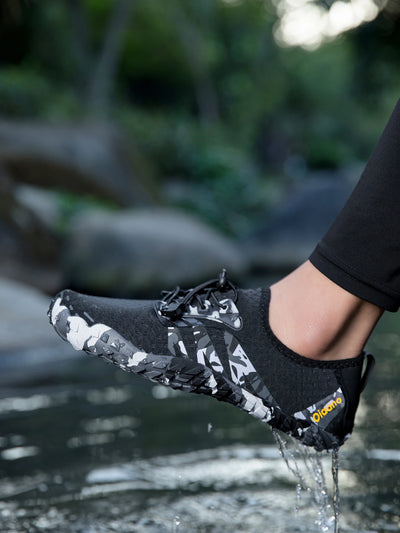 حذاء Oiaano للجنسين للرجال والنساء، مضاد للانزلاق، متين، أسود اللون، مقاوم للماء، نعل ناعم، خفيف الوزن، قابل للتنفس، رياضي للمشي والجري في الهواء الطلق