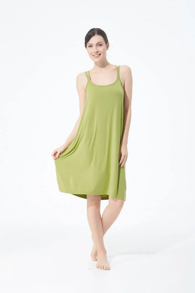 تنورة نسائية كاجوال أنيقة مثيرة مفتوحة الظهر كبيرة الحجم ذات قاعدة خلفية جميلة تنورة منزلية فضفاضة متقاطعة بأكمام طويلة