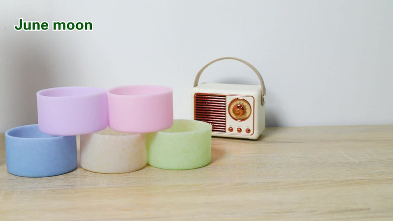 1pc Glitter Silicone Boot Cover Fitting for Sports Cups H2.0-40 Oz And Water Bottles 18-24 Oz And Simple Modern Glasses with 7.24-7.62cm Non-Slip Bottom Cover Bumper for Sports Cups And Sports Bottles