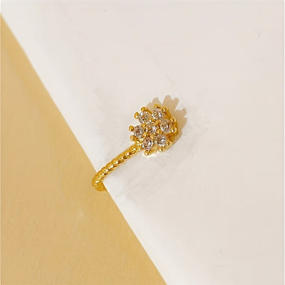 4pcs set of Women's fashionable snowflakes, cherry blossoms, tulips, inlaid Synthetic Zirconia U-shaped nose clip set, no perforation, adjustable retro elegant style, simple design, fashionable and versatile. Thanksgiving gif