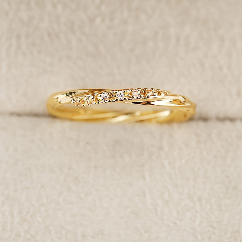 A Unique And Simple Ring, Fashionable And Elegant Women&