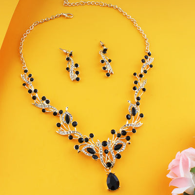 3pcs Women's Golden Jewelry Set with Black Rhinestone Flower Necklace and Earrings - Perfect Gift for Lovers, Weddings, Parties, Christmas, Family Gatherings