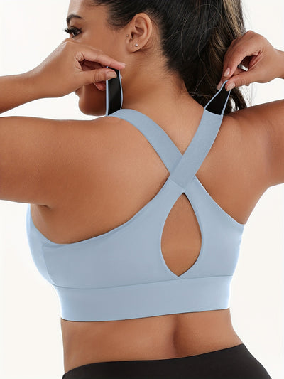 A Women'S Front-Zip Sports Bra, Featuring High Support And Plus Sizes, with Adjustable Straps, Suitable for Yoga, Fitness, And Workouts.