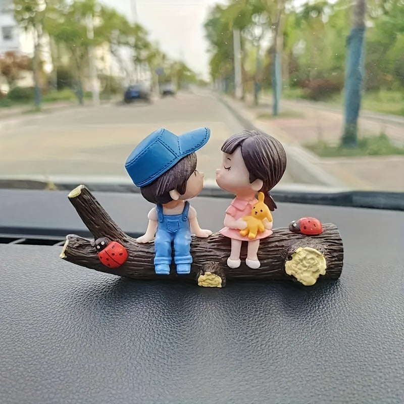 Cute Ornaments Couple Action Figurines Balloons Ornaments For Car Dashboard Decoration