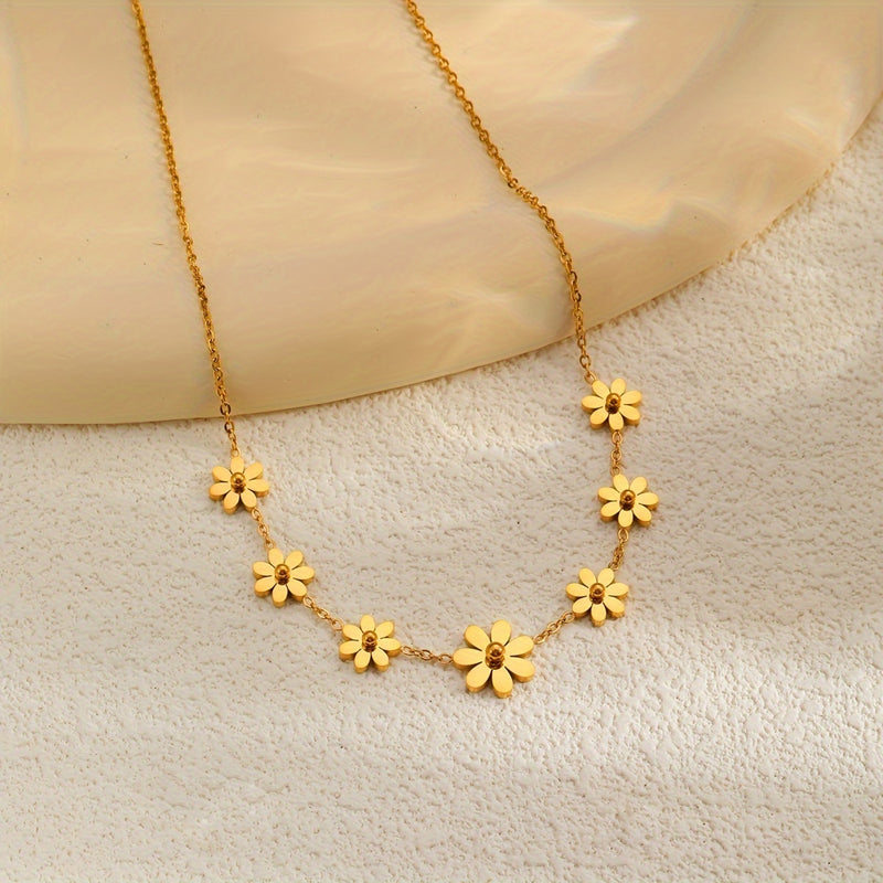 A Stylish 3pcs Jewelry Set Featuring a Delicate Daisy Design, Including a Necklace And Earrings, Perfect for Vacations, Parties, Everyday Wear, And Graduation Gifts.