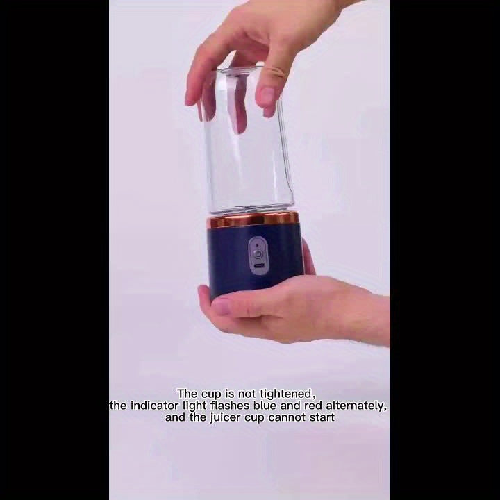 Multifunctional cordless portable juicer with 2 cups, blender fresh juice cup with sports cup lid, USB rechargeable juicer, six-blade blade juice quickly, juice fine, fruit blender suitable for home, kitchen and travel