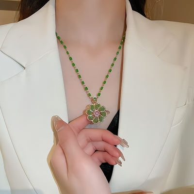Elegant Green Charm Bamboo Pendant Necklace for Women - Golden-Tone Alloy Chain with Resin Detailing, Fashionable Collarbone Jewelry, Fashion Accessory | Elegant Jewelry | Decorative Beads